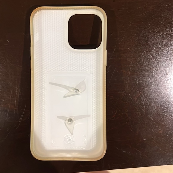 Loopy phone case - Picture 3 of 6